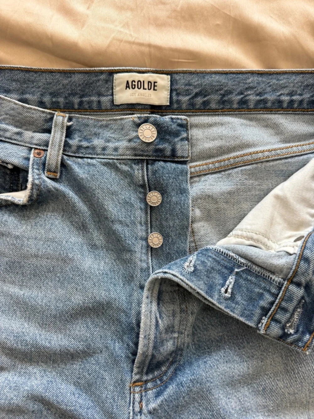 Agolde 90s Long Denim Shorts Raw Hem Size 31
